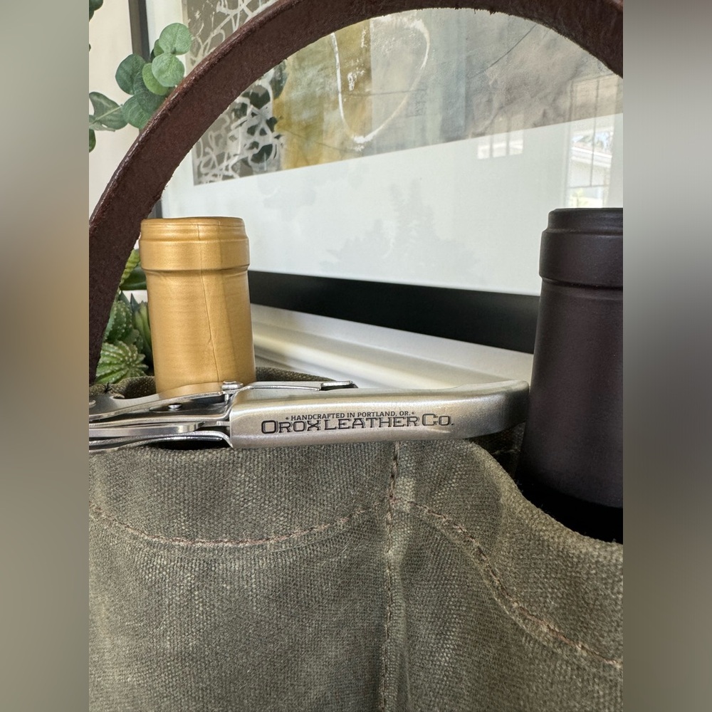 Orox Leather Co. Waxed Canvas Double Bottle Wine Caddy with Wine Key Olive Green - Picture 8 of 13